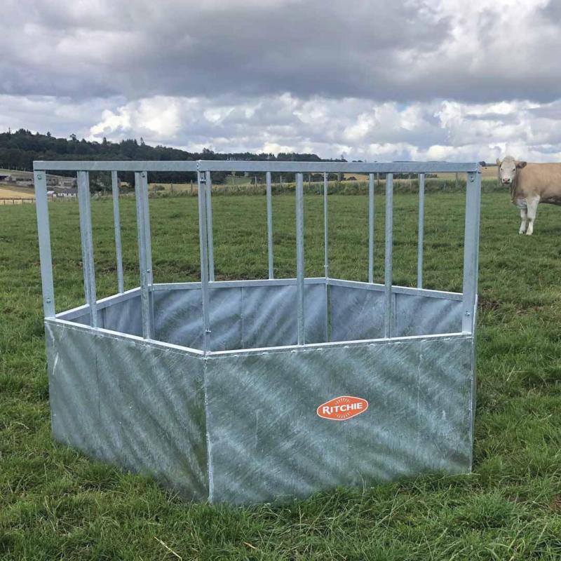 Ritchie Cattle Feed Rings 18 spaces J & S Montgomery Ltd
