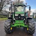 John Deere 6120M
