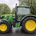 John Deere 6125R