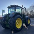 John Deere 6215R