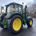 John Deere 6125M