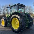 John Deere 6215R