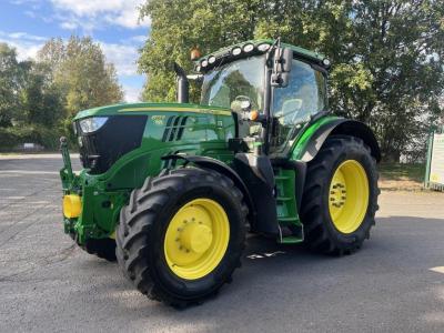 John Deere 6175R