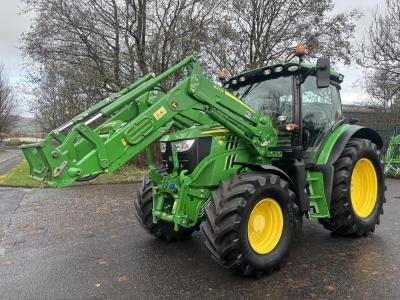 John Deere 6130R