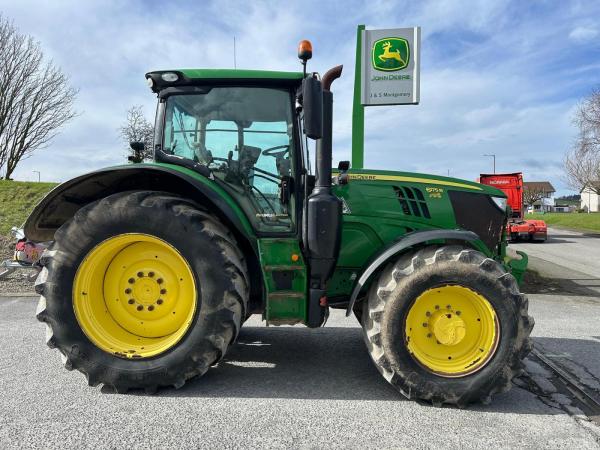 John Deere 6175R