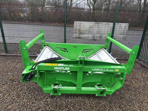 Hustler LX104 UNROLLA