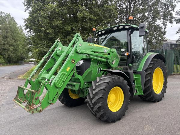 John Deere 6130R