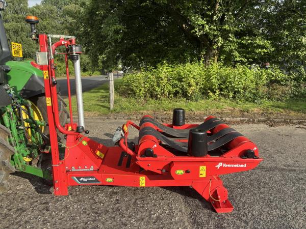 Kverneland 7710C