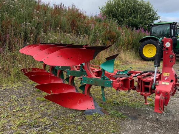 Kverneland ED/100/300 5 Furrow