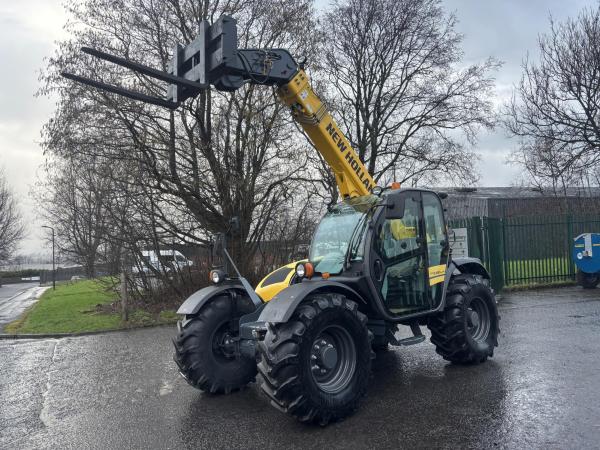 New Holland TH7.42 Elite